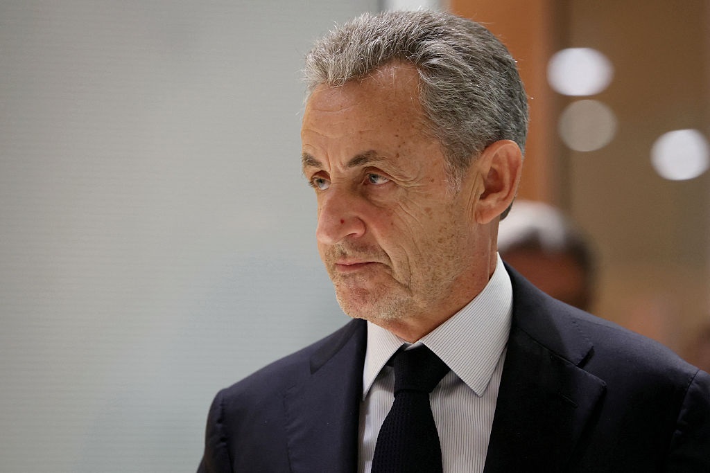 Засуджений колишній президент Франції Саркозі вирушає до в’язниці