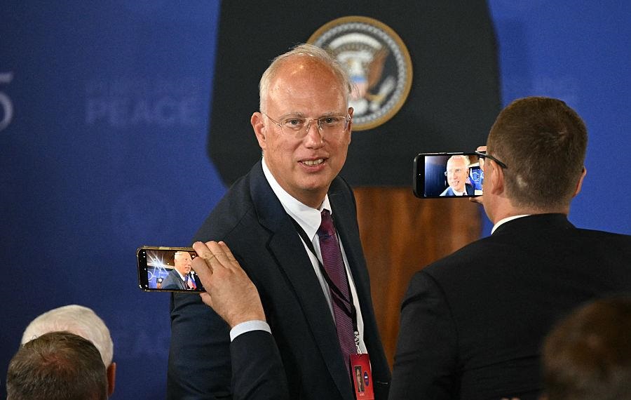 ЗМІ дізналися про візит представника Путіна у США