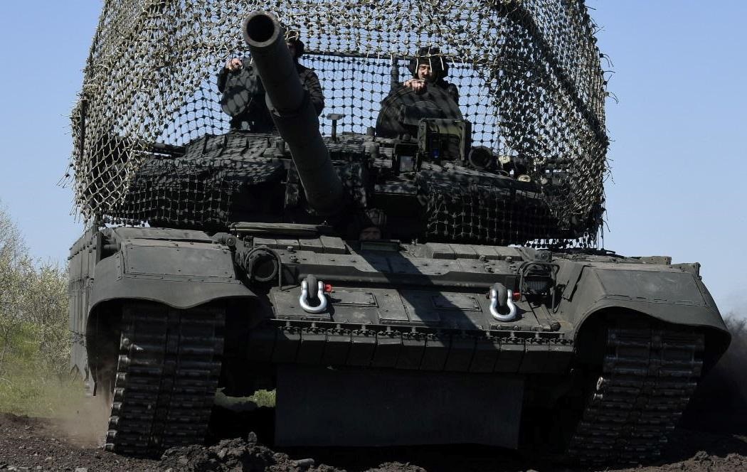 Новини України - ЗСУ відбили понад 100 атак на 13 напрямках