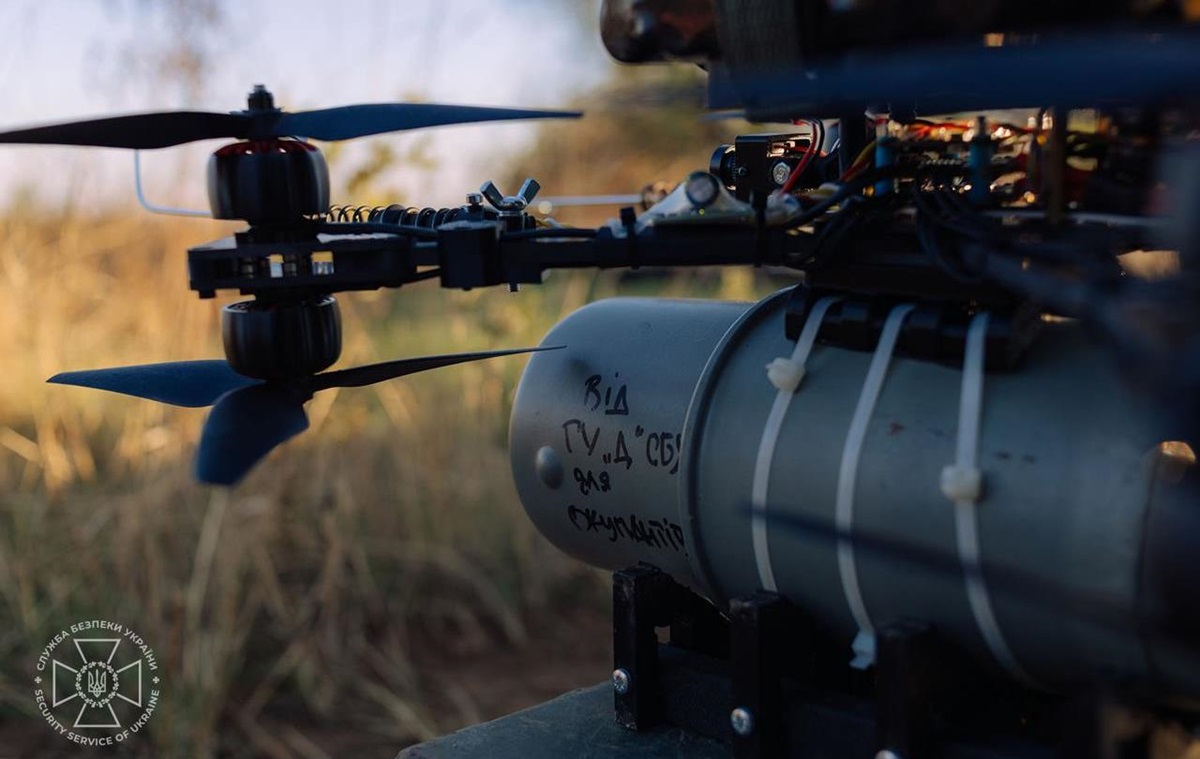 Новини України - ЗСУ відбивають російські штурми на 11 напрямках