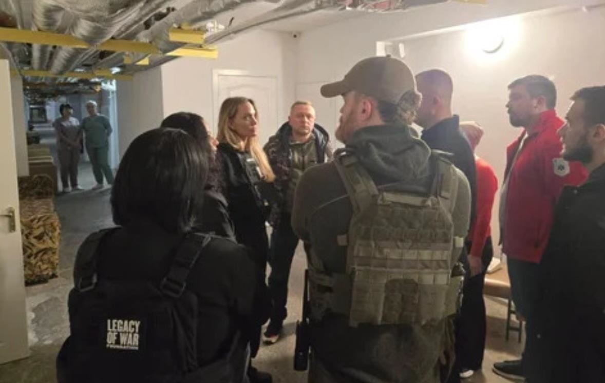 Без категорії - Анджеліна Джолі поділилася враженнями після візиту в Херсон і Миколаїв