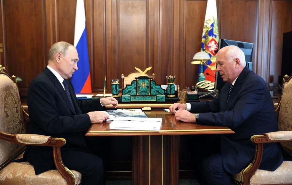 РФ “стала світовим лідером” з виробництва снарядів і бомб – Ростех