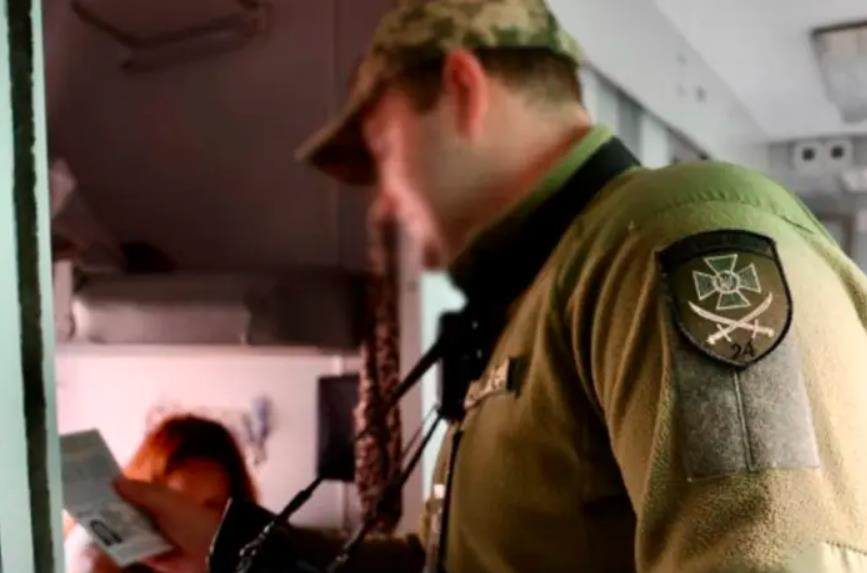 У деяких потягах запрацює прискорений прикордонний контроль