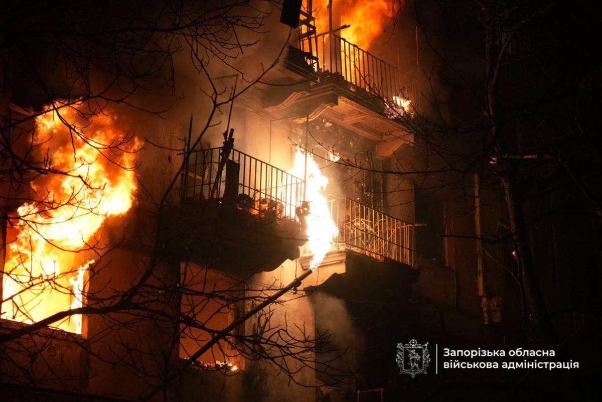 Удар по Запоріжжю: кількість постраждалих знову зроса