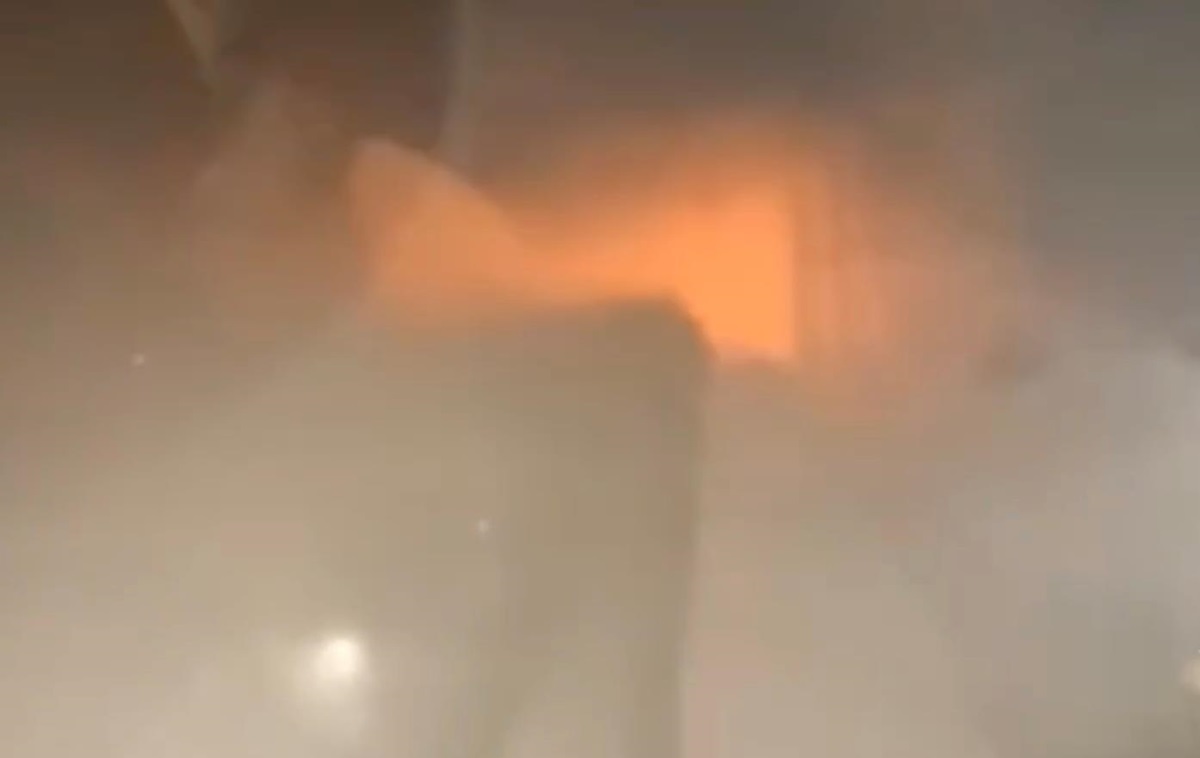 В Білорусі на одному з двох НПЗ спалахнула пожежа