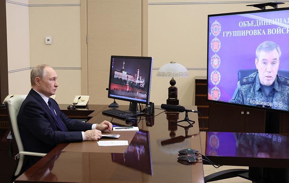 “Захоплення Куп’янська”: в Росії Герасимова звинуватили в брехні Путіну