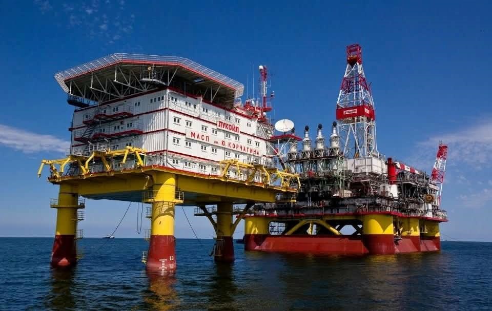 Новини України - На Каспії знову уражено нафтові платформи - ЗМІ