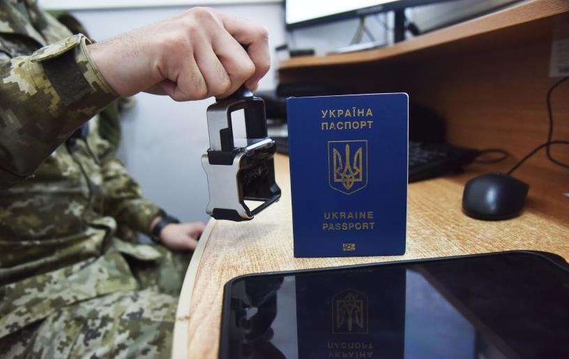 На пунктах пропуску на Львівщині зафіксували рекордний пасажиропотік