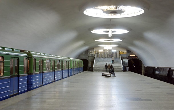 Новини України - У Харкові зупинилося метро