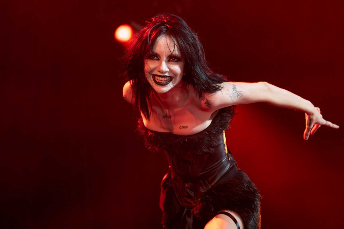 Новини культури - Bambie Thug заявила про готовність виступити в РФ та звернулася до росіян