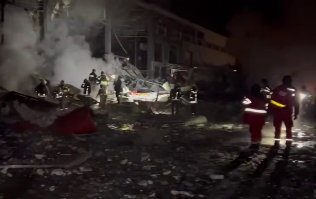 Новини України - РФ атакувала термінал Нової пошти під Харковом