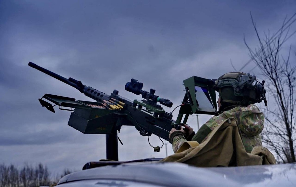 ППО відбила “нетипову” атаку понад 200 “шахедів”